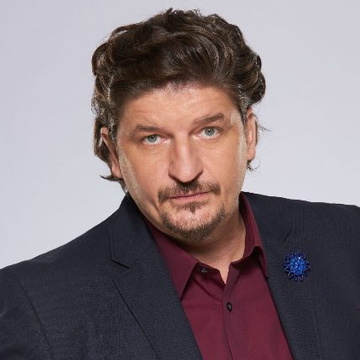 novák péter.jpg